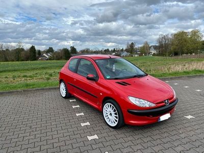 gebraucht Peugeot 206 16V schöner Zustand