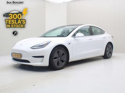 Weiß Gebraucht 2020 Tesla Model 3 Standard Range Limousine | 18.900 € (Guter Preis)