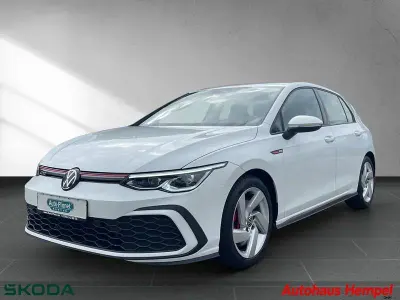 Gebraucht VW Golf VIII GTI 245 PS (180 kW) 2022 Weiß Limousine
