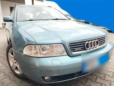Gebraucht Audi A4 116 PS (85 kW) 2000 Andere farben Kombi