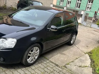 Gebraucht VW Golf V 101 PS (74 kW) 2006 Schwarz Kleinwagen