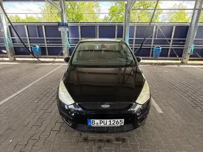 Gebraucht Ford S-MAX Ambiente 131 PS (96 kW) 2007 Schwarz Van / Kleinbus