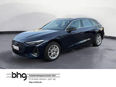 Gebraucht Audi A5 Sport 150 PS (110 kW) 2025 Firmamentblau metallic Coupé