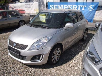 Gebraucht Suzuki Swift Club 94 PS (69 kW) 2014 Silber Limousine