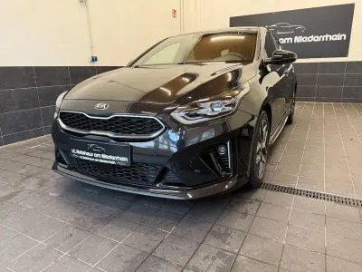Używany Kia Ceed GT-Line 160 KM (117 kW) 2021 Czarny Hatchback