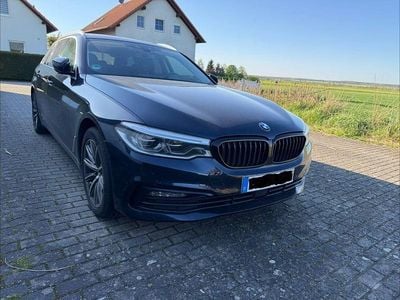 Usata BMW 530 Sport Line 265 CV (194 kW) 2018 Blu Station wagon
