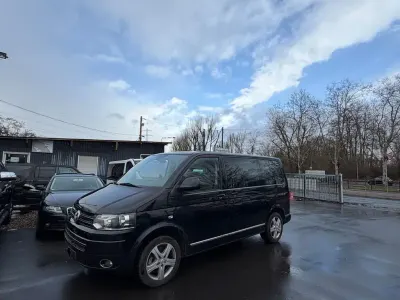 Second-hand VW Multivan Highline 179 CP (131 kW) 2010 Negru Monovolum