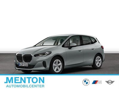 Gebraucht BMW 220 Active Tourer 156 PS (114 kW) 2025 Grau Van / Kleinbus