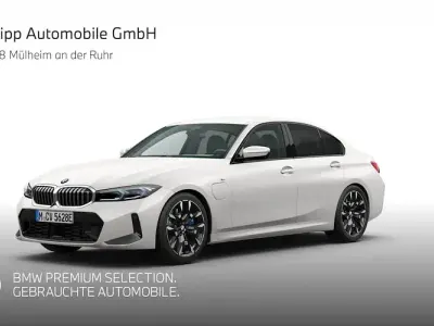 Gebraucht BMW 330e M Sport 292 PS (214 kW) 2025 Mineralweiss Limousine