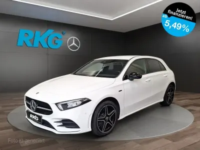 Gebraucht Mercedes A250 AMG 218 PS (160 kW) 2021 Weiß Limousine