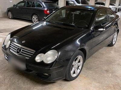 Mercedes C200