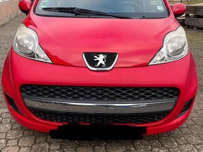 Gebraucht Peugeot 107 Filou 68 PS (50 kW) 2009 Rot Kleinwagen
