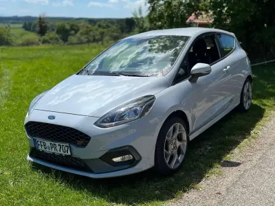 Gebraucht Ford Fiesta ST 200 PS (147 kW) 2019 Grau Kleinwagen