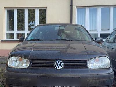 VW Golf IV