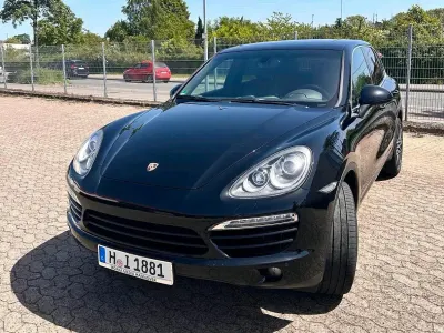 Gebraucht Porsche Cayenne 245 PS (180 kW) 2012 Schwarz SUV
