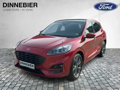 Gebraucht Ford Kuga ST-Line X 190 PS (139 kW) 2024 Lucid rot met SUV