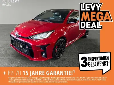 Gebraucht Toyota Yaris Basis 261 PS (191 kW) 2022 Karminarot metallic Kleinwagen