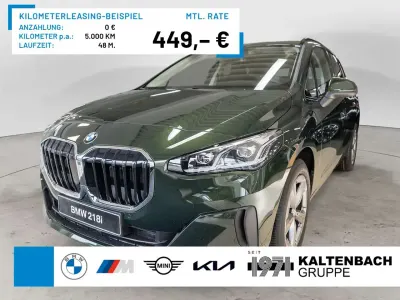 Neu BMW 218 Active Tourer Sport Line 136 PS (100 kW) 2026 Grün Van / Kleinbus