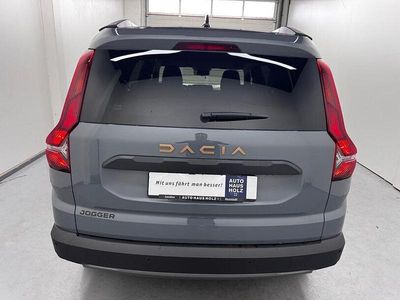 Gebraucht Dacia Jogger Extreme 110 PS (80 kW) 2025 Schiefer grau Van / Kleinbus