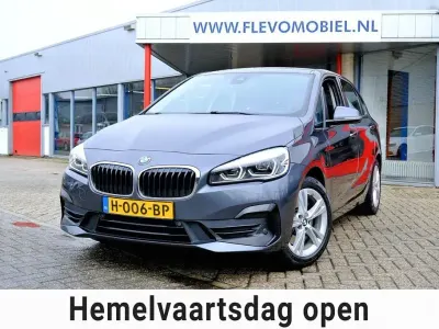 Używany BMW 225 Active Tourer iPerformance 136 KM (100 kW) 2020 Szary Minivan