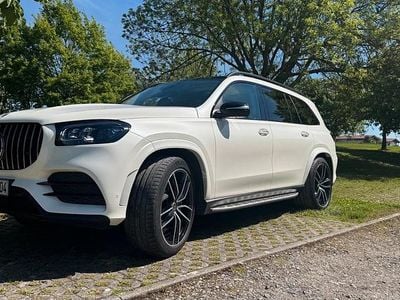 Mercedes GLS400