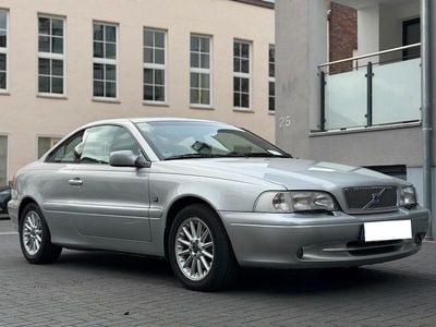 Usado Volvo C70 193 HP (141 kW) 1999 Prateado Coupé