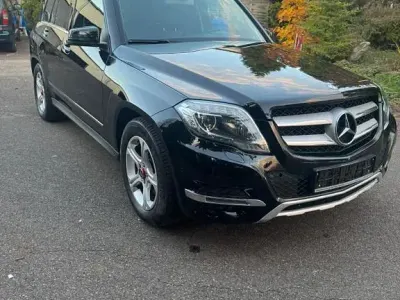 Gebraucht Mercedes GLK220 170 PS (125 kW) 2015 Schwarz SUV