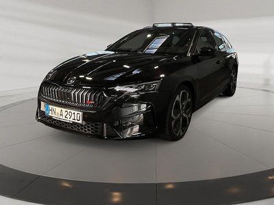 Schwarzmagic perleffekt Neu 2026 Skoda Octavia RS Kombi | 99.999 €