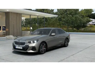 Neu BMW 540 Comfort Edition 303 PS (222 kW) 2026 Grau Limousine
