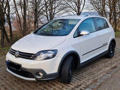 Gebraucht VW Golf Plus Cross Comfortline 105 PS (77 kW) 2010 Weiß Van / Kleinbus