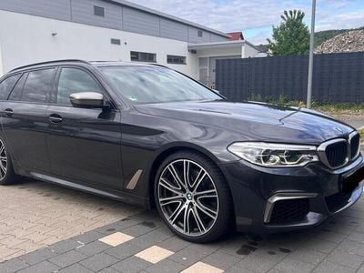 BMW M550