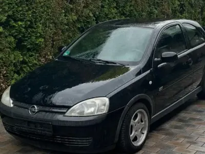 Gebraucht Opel Corsa Sport 75 PS (55 kW) 2002 Schwarz Kleinwagen