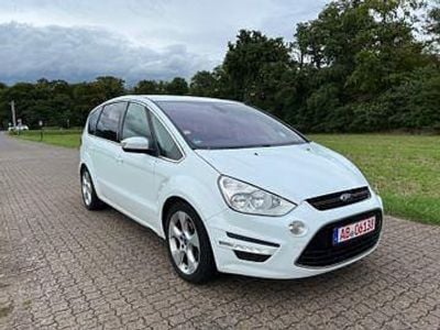 Gebraucht Ford S-MAX Titanium 163 PS (119 kW) 2015 Weiß Van / Kleinbus