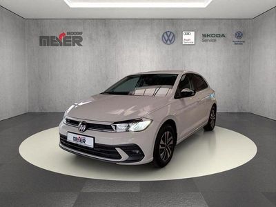 Neu VW Polo 95 PS (69 kW) 2025 Ascotgrau Limousine
