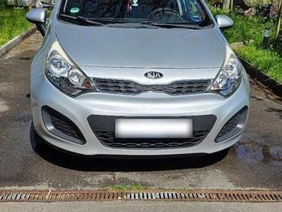 Brugt Kia Rio 86 HK (63 kW) 2014 Sølv Sedan