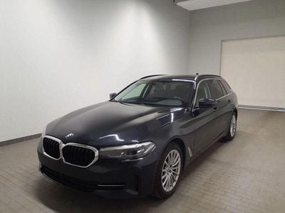 Gebraucht BMW 520 Sport Line 190 PS (139 kW) 2022 Black sapphire metallic (metallic) Kombi