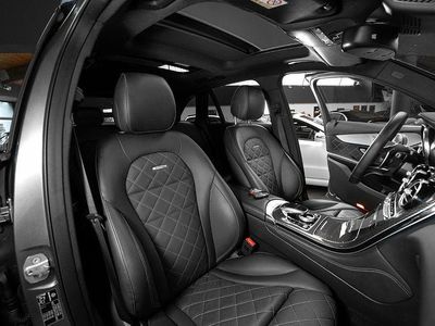 Grau Gebraucht 2019 Mercedes GLC63 AMG AMG SUV | 55.900 € (Fairer Preis)