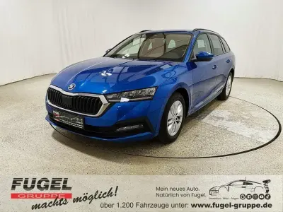Gebraucht Skoda Octavia Ambition 150 PS (110 kW) 2022 Raceblau metallic Kombi