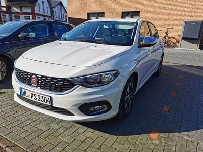 Gebraucht Fiat Tipo Mirror 95 PS (69 kW) 2019 Weiß Limousine