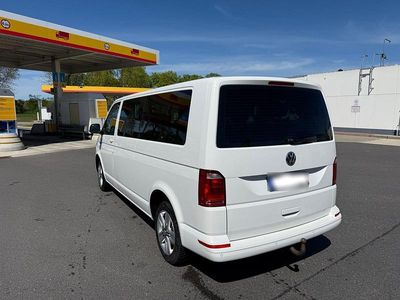 Usata VW Caravelle 150 CV (110 kW) 2017 Bianco Furgone