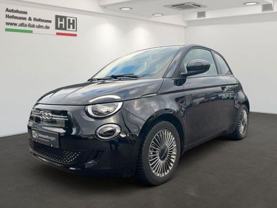 Gebraucht Fiat 500e Action 69 kW (95 PS) 2021 Schwarz Limousine