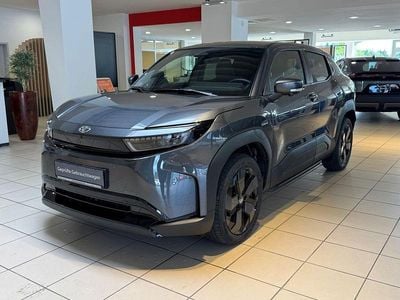 Neu Toyota Urban Cruiser Lounge 127 kW (174 PS) 2026 Grau SUV