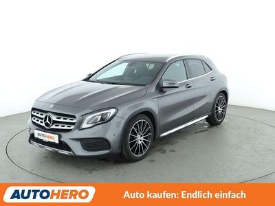 Grau Gebraucht 2017 Mercedes GLA200 AMG line SUV | 20.950 € (Fairer Preis)