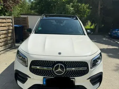 Używany Mercedes GLB250 AMG line 224 KM (164 kW) 2020 Biały SUV