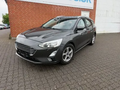 Gebraucht Ford Focus Titanium 125 PS (91 kW) 2019 Grau Kombi