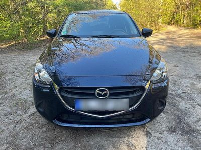 Begagnad Mazda 2 90 HK (66 kW) 2018 Blå Sedan