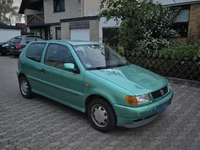 Gebraucht VW Polo 60 PS (44 kW) 1996 Grün Kleinwagen