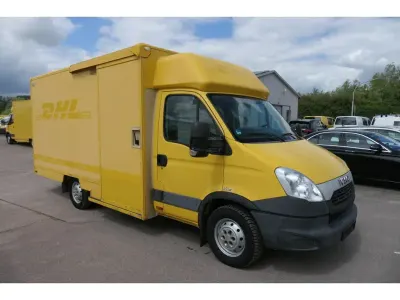 Gebraucht Iveco Daily 106 PS (77 kW) 2012 Gelb Van