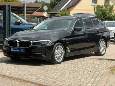 Gebraucht BMW 530e 184 PS (135 kW) 2023 Schwarz Kombi