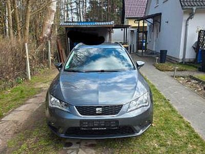 Usata Seat Leon ST Style 105 CV (77 kW) 2014 Grigio Station wagon